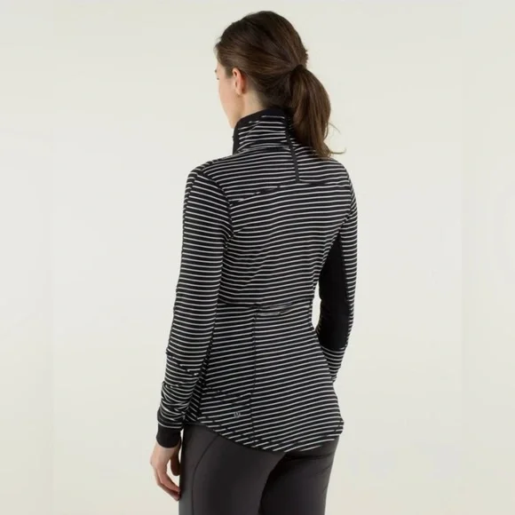 Lululemon Base Runner 1/2 Zip Parallel Stripe Black White / Black Jacket Size 8 - Picture 2 of 8